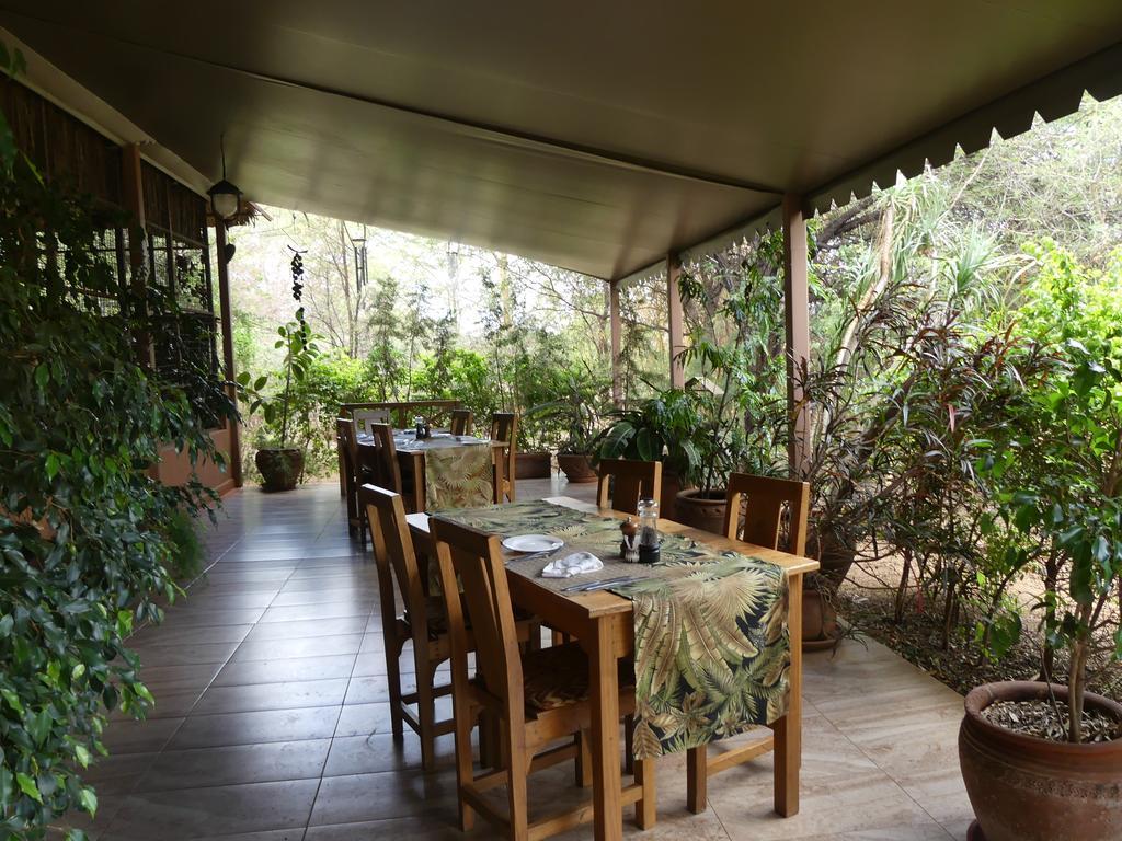 ホテル Ikweta Safari Camp Maua エクステリア 写真