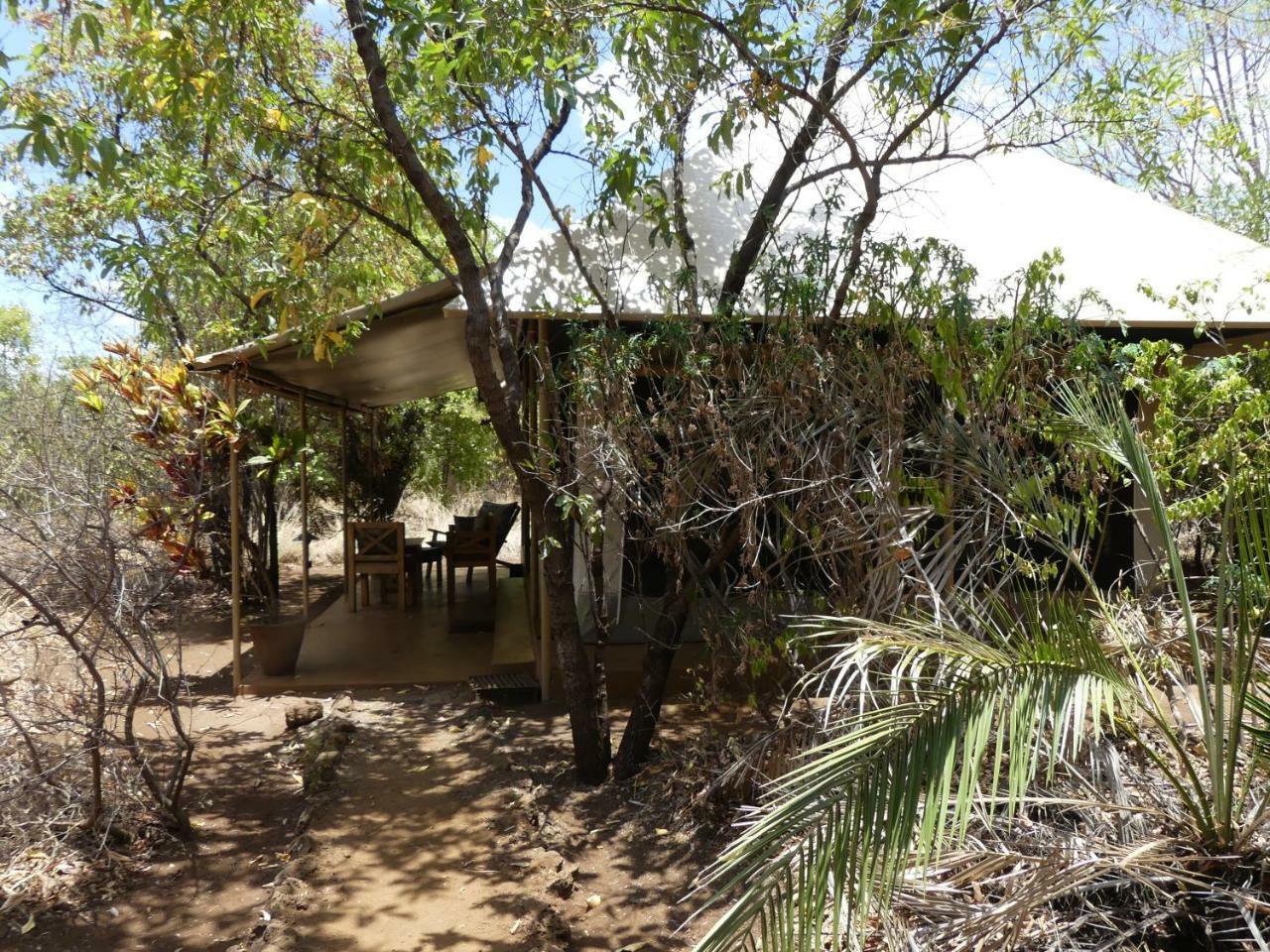 ホテル Ikweta Safari Camp Maua エクステリア 写真